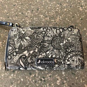 Sakroots Wristlet - Black & White